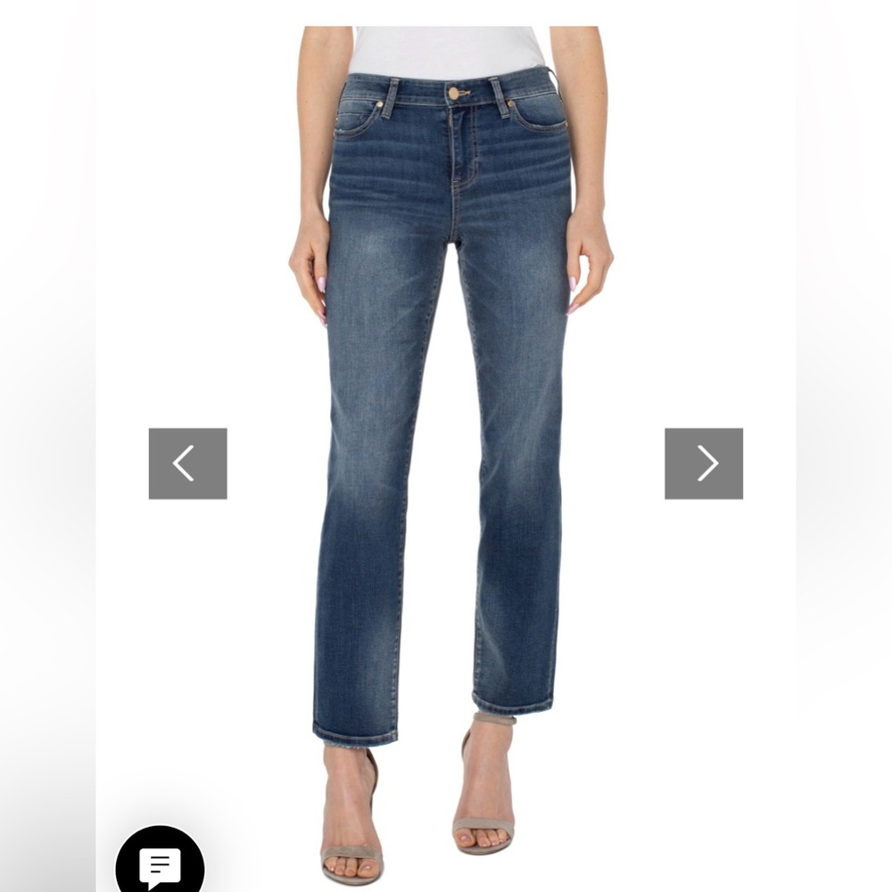 Liverpool Jeans Company Women's Straight Leg Jeans - Medium Blue Wash